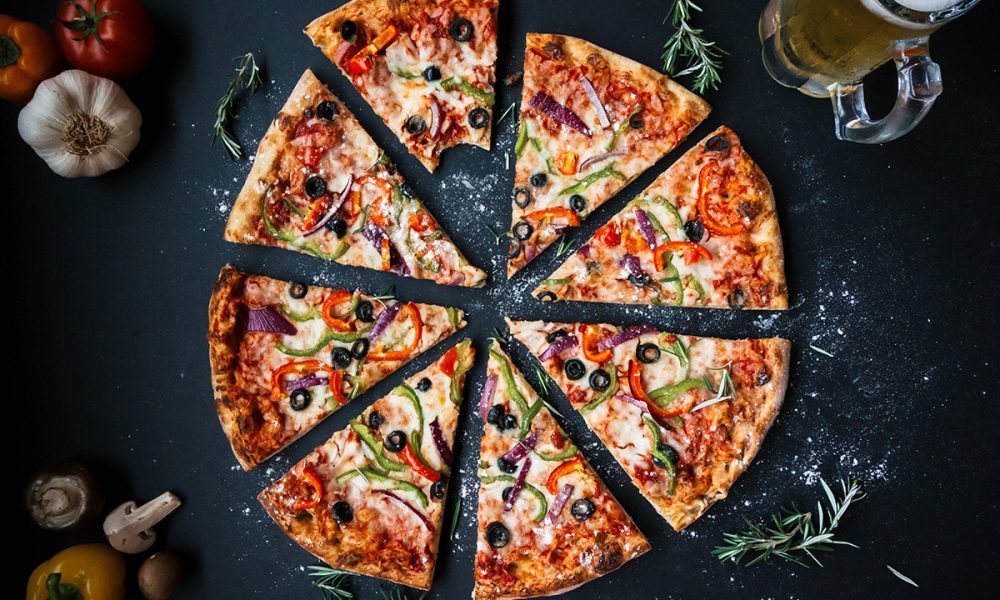 delicious-thin-crust-pizza-1000×600-1