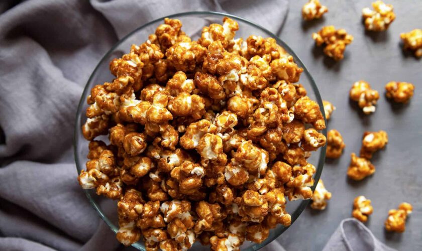 caramel-popcorn-11
